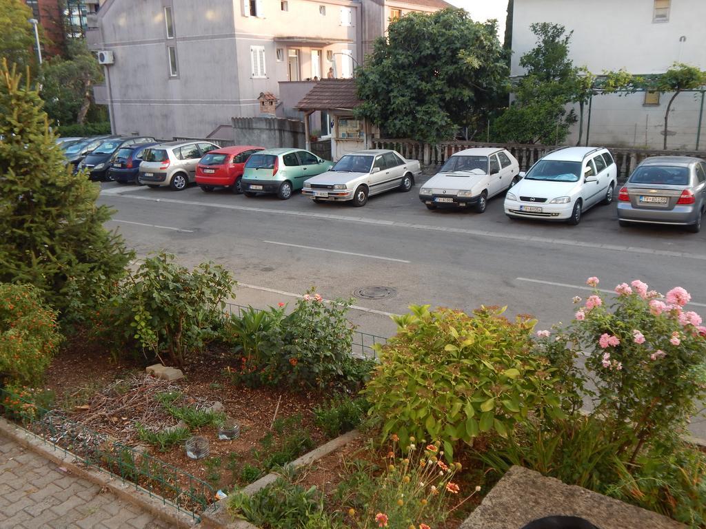 Apartment Knez Kotorska Tivat Dış mekan fotoğraf